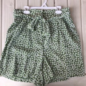 H&M floral shorts
